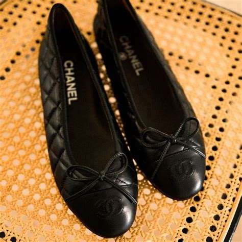 ballerinas von chanel|chanel ballerina flats black.